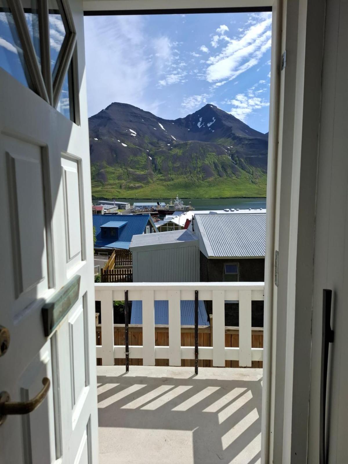 Landakot The Perfect Getaway By Staynorth Siglufjordur Dış mekan fotoğraf